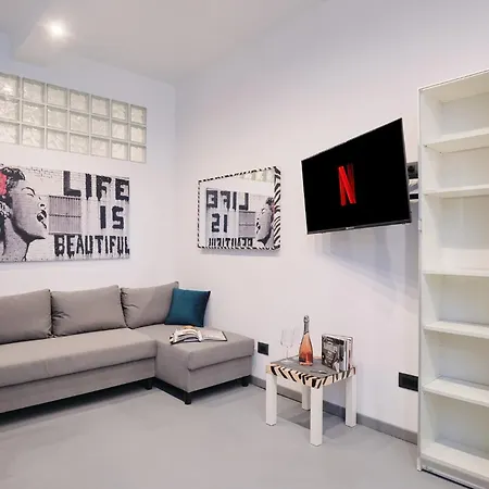 Vatican Charming Retreat By Ndp Rent * ローマ