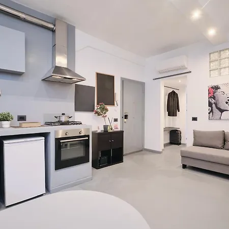 Vatican Charming Retreat By Ndp Rent