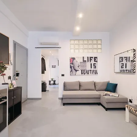 Vatican Charming Retreat By Ndp Rent