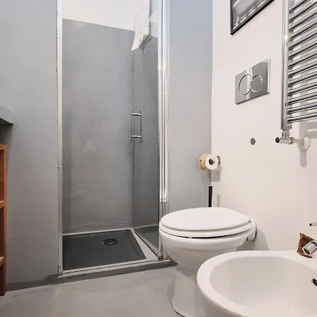 Vatican Charming Retreat By Ndp Rent